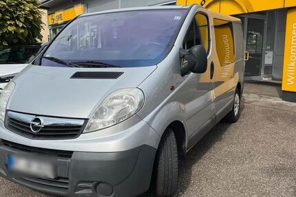 Opel Vivaro 159.300 km 8.900 &euro; Reutlingen 72764