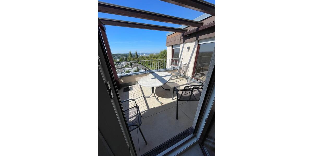 Maisonettenwohnung Plochingen - 6 Zimmer, 150 m&sup2;, 1.850&euro; | Angebot:25942980