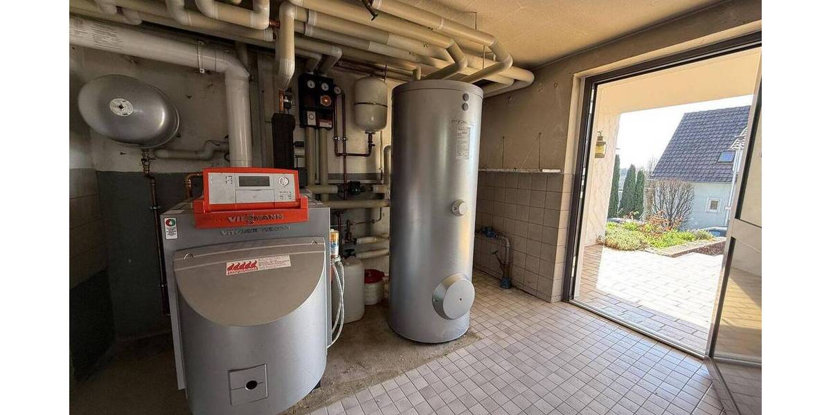 Mehrfamilienhaus, Wohnhaus Ostfildern Scharnhausen - 7 Zimmer, 210 m&sup2;, 699.000&euro; | Angebot:26029990