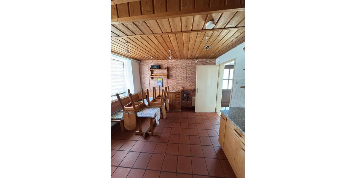 Einfamilienhaus Rottenburg am Neckar - 4 Zimmer, 100 m&sup2;, 1.000&euro; | Angebot:26581930