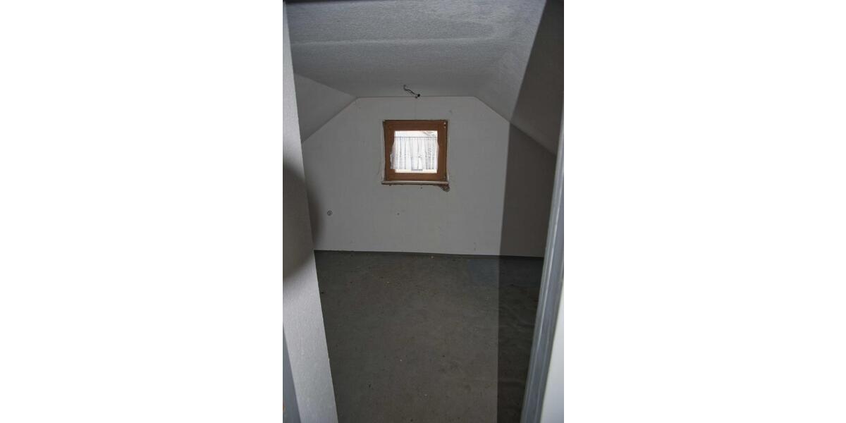 Doppelhaushälfte Rangendingen - 8 Zimmer, 118 m&sup2;, 260.000&euro; | Angebot:24563164