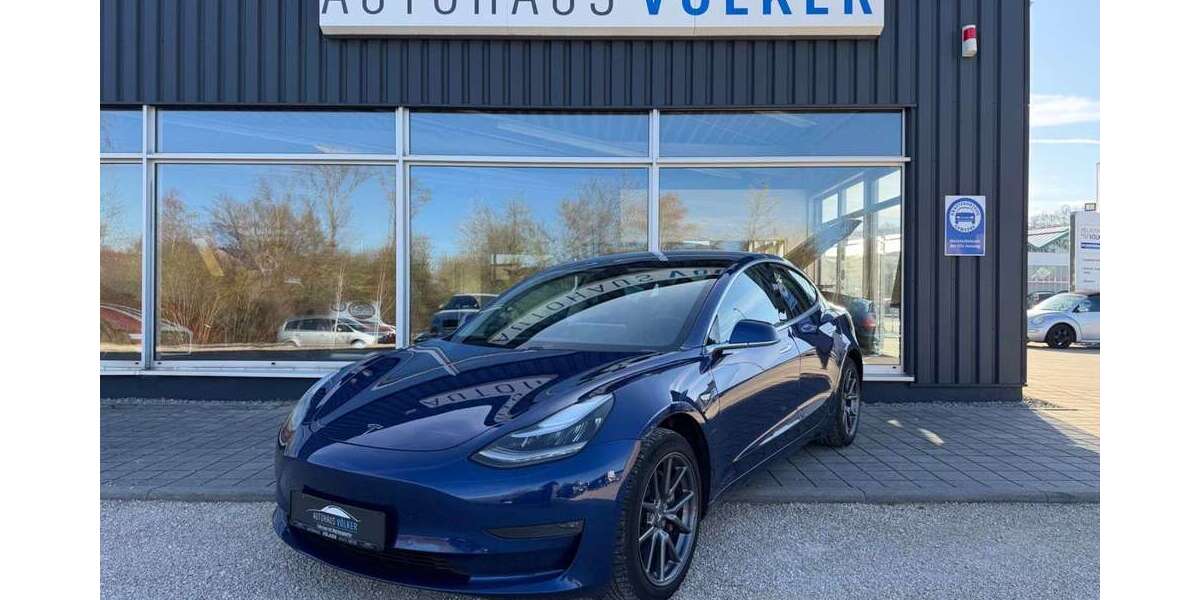 Tesla Model 3 195.123 km 18.500 &euro; Hechingen 72379