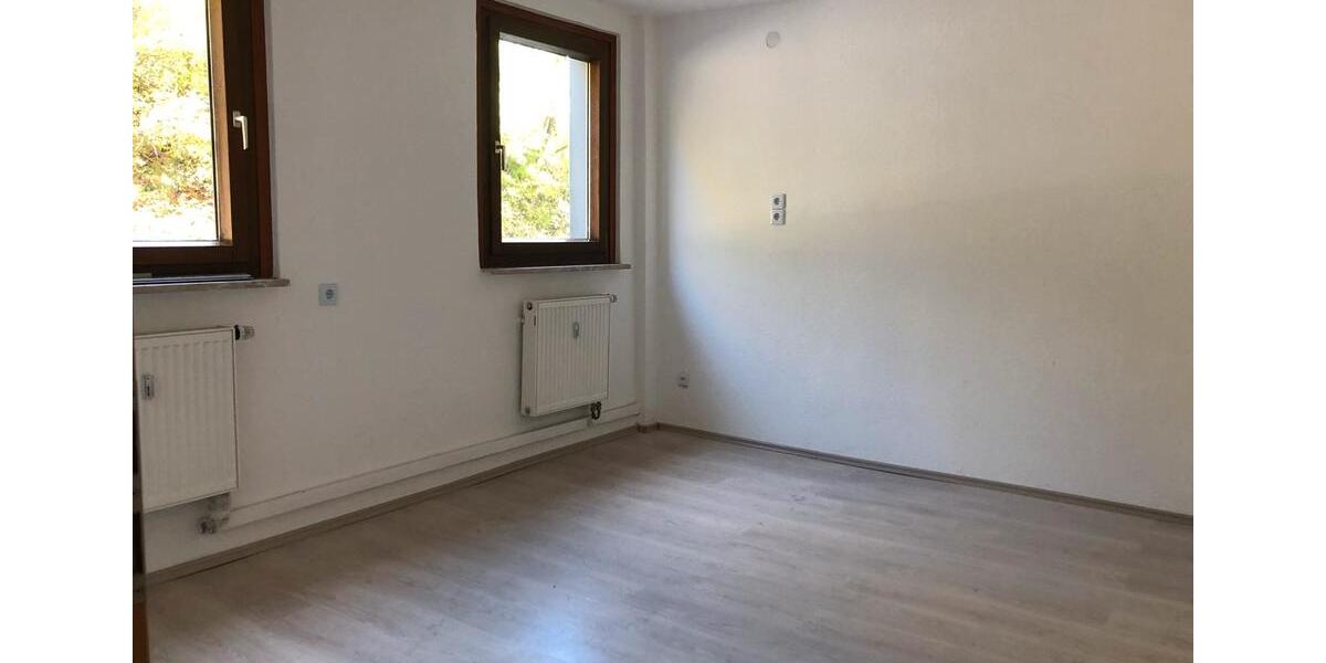 Etagenwohnung Lichtenstein - 2 Zimmer, 45 m&sup2;, 670&euro; | Angebot:26039751
