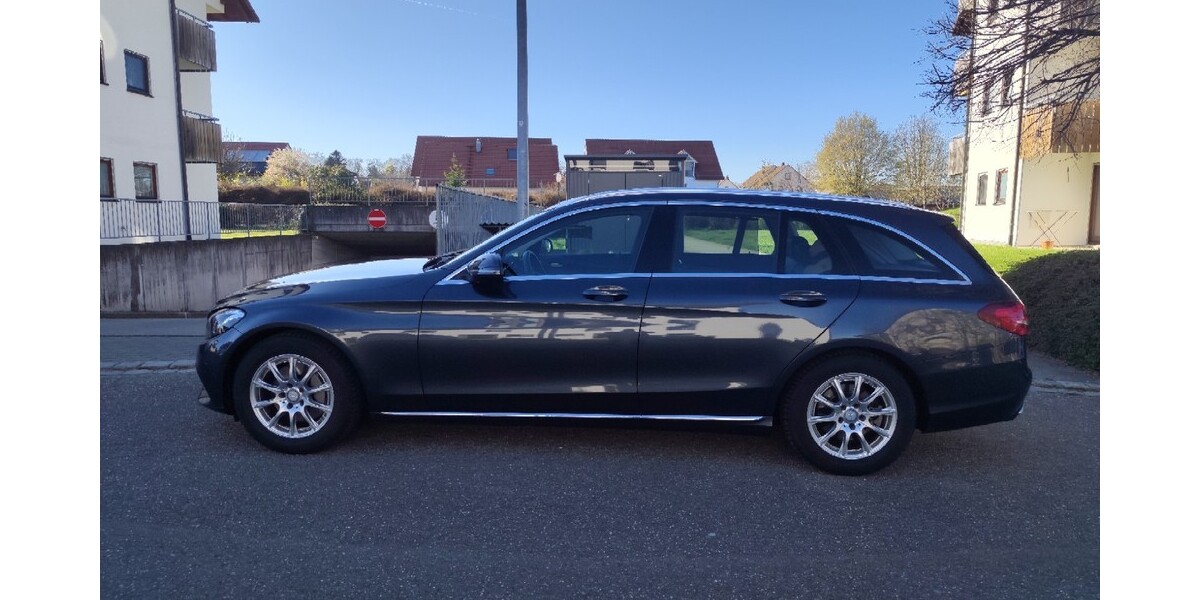 Mercedes-Benz C 250 60.000 km 23.900 &euro; Hechingen 72379