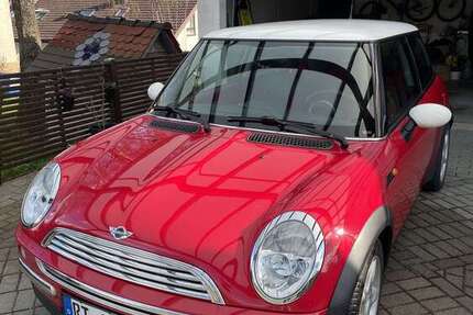 Mini Cooper 250.307 km 2.300 &euro; Engstingen 72829