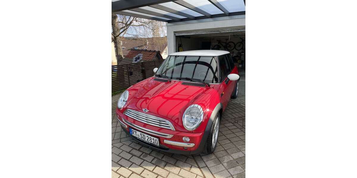 Mini Cooper 250.307 km 2.300 &euro; Engstingen 72829