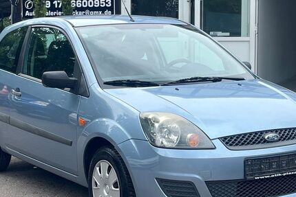 Ford Fiesta 130.000 km 1.490 &euro; Esslingen 73728