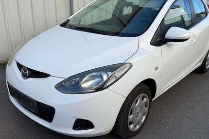 Mazda 2 141.000 km 3.290 &euro; Böblingen 71034