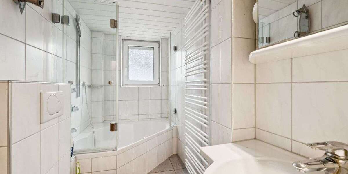 Einfamilienhaus Köngen - 10 Zimmer, 202 m&sup2;, 499.000&euro; | Angebot:22521453