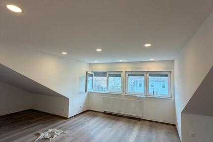 Wohnung Sindelfingen - 2 Zimmer, 50 m&sup2;, 1.100&euro; | Angebot:25150543