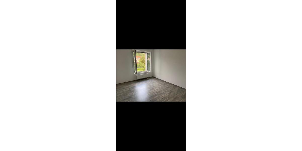 Etagenwohnung Ostfildern - 2 Zimmer, 64 m&sup2;, 1.200&euro; | Angebot:26022411