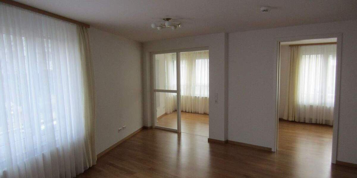 Etagenwohnung Filderstadt Bonlanden - 3 Zimmer, 79 m&sup2;, 975&euro; | Angebot:26555130