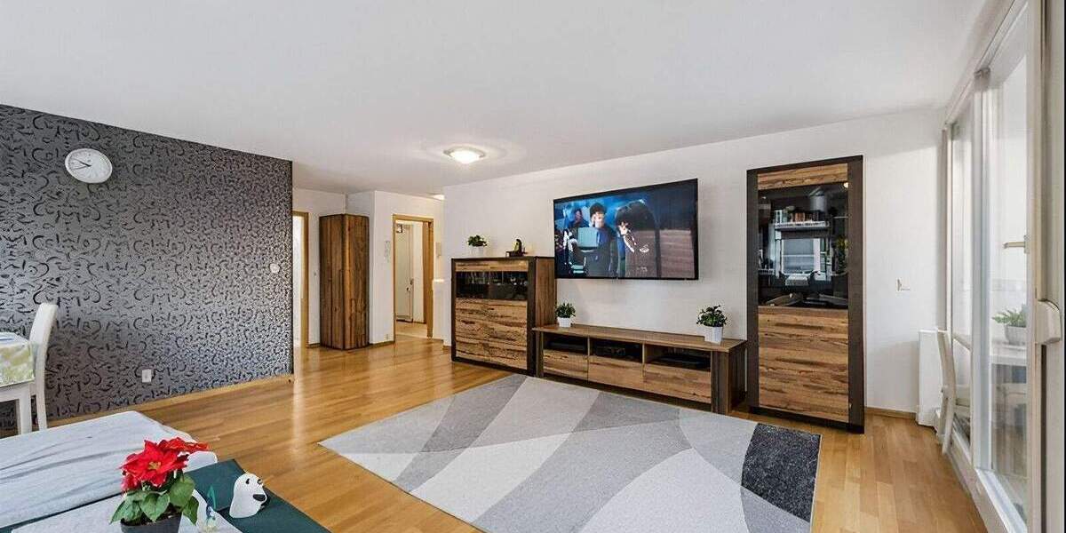 Etagenwohnung Kirchheim unter Teck Kirchheim - 2 Zimmer, 66 m&sup2;, 229.000&euro; | Angebot:25704147