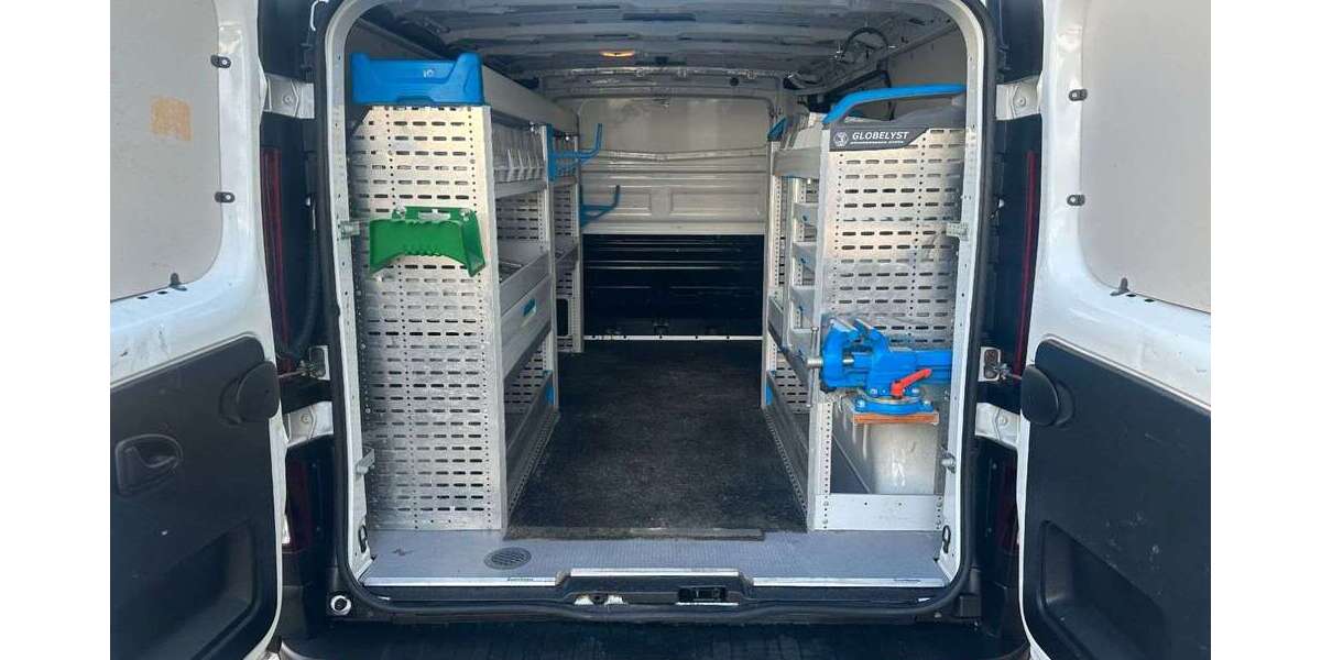 Opel Vivaro 41.879 km 15.600 &euro; Sindelfingen 71065