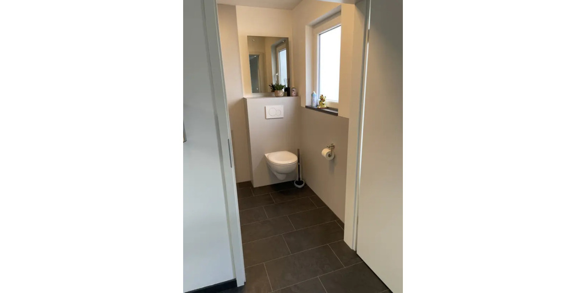 Einfamilienhaus Eningen unter Achalm - 5 Zimmer, 180 m&sup2;, 735.000&euro; | Angebot:25874079