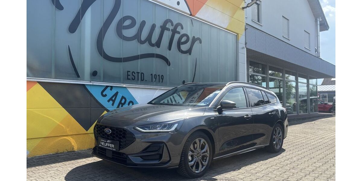 Ford Focus 7.705 km 25.990 &euro; Herrenberg-Kuppingen 71083