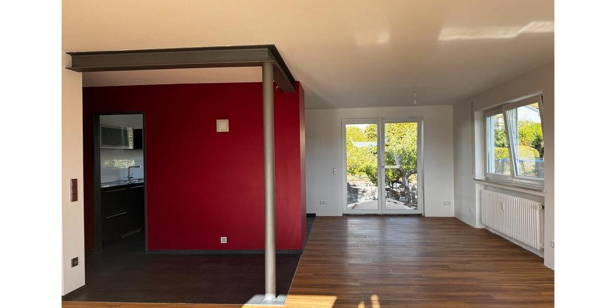 Etagenwohnung Nürtingen - 3.5 Zimmer, 98 m&sup2;, 1.250&euro; | Angebot:27595898