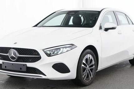 Mercedes-Benz A 250 14.850 km 31.990 &euro; Mössingen 72116