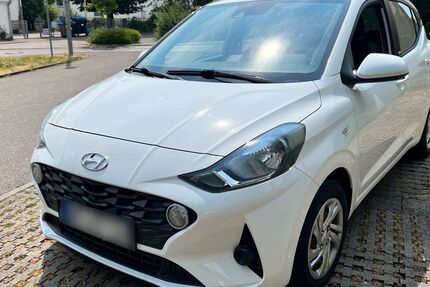 Hyundai i10 33.342 km 8.999 &euro; Filderstadt 70794