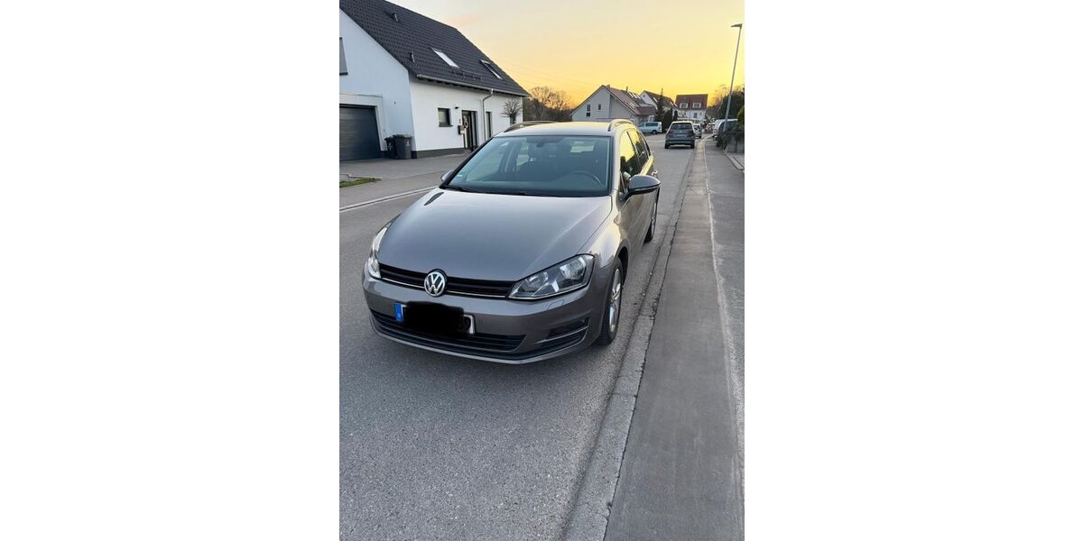 VW Golf 146.000 km 9.990 &euro; Holzgerlingen 71088