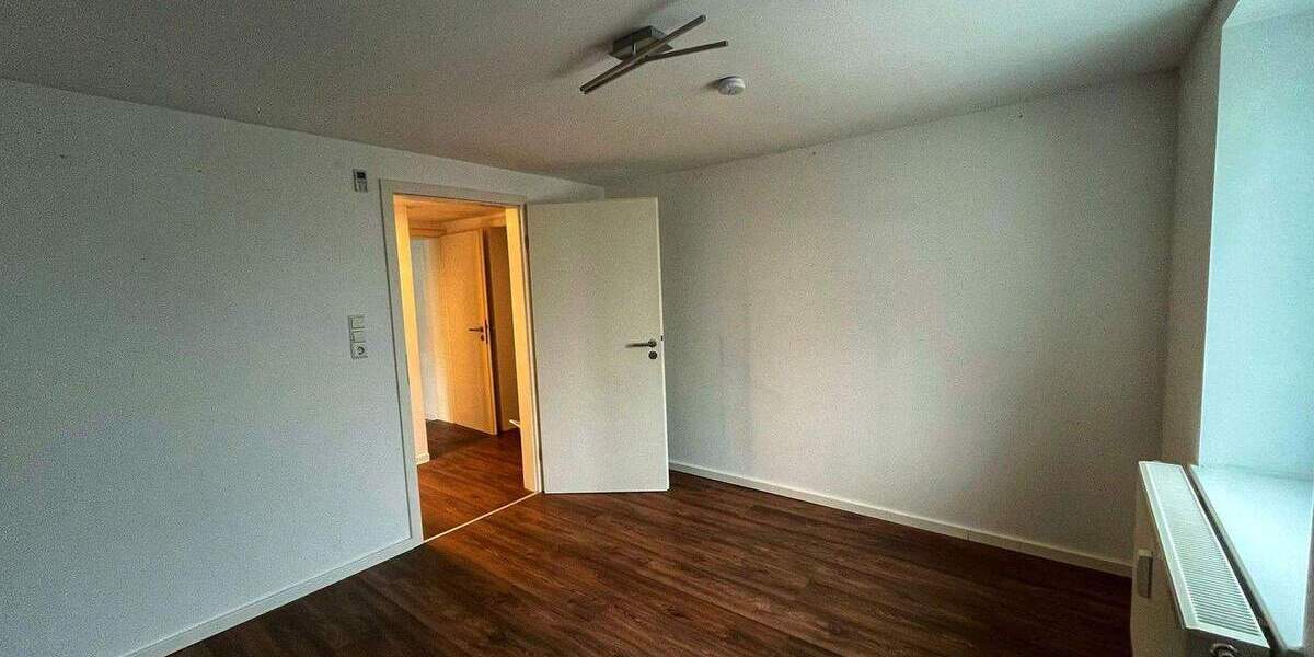 Etagenwohnung Reutlingen Rommelsbach - 3 Zimmer, 90 m&sup2;, 349.900&euro; | Angebot:25657484