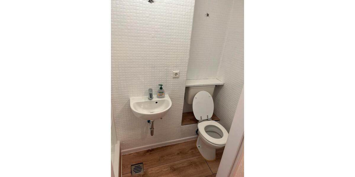 Hochparterre Tübingen - 3 Zimmer, 98 m&sup2;, 1.380&euro; | Angebot:25831255