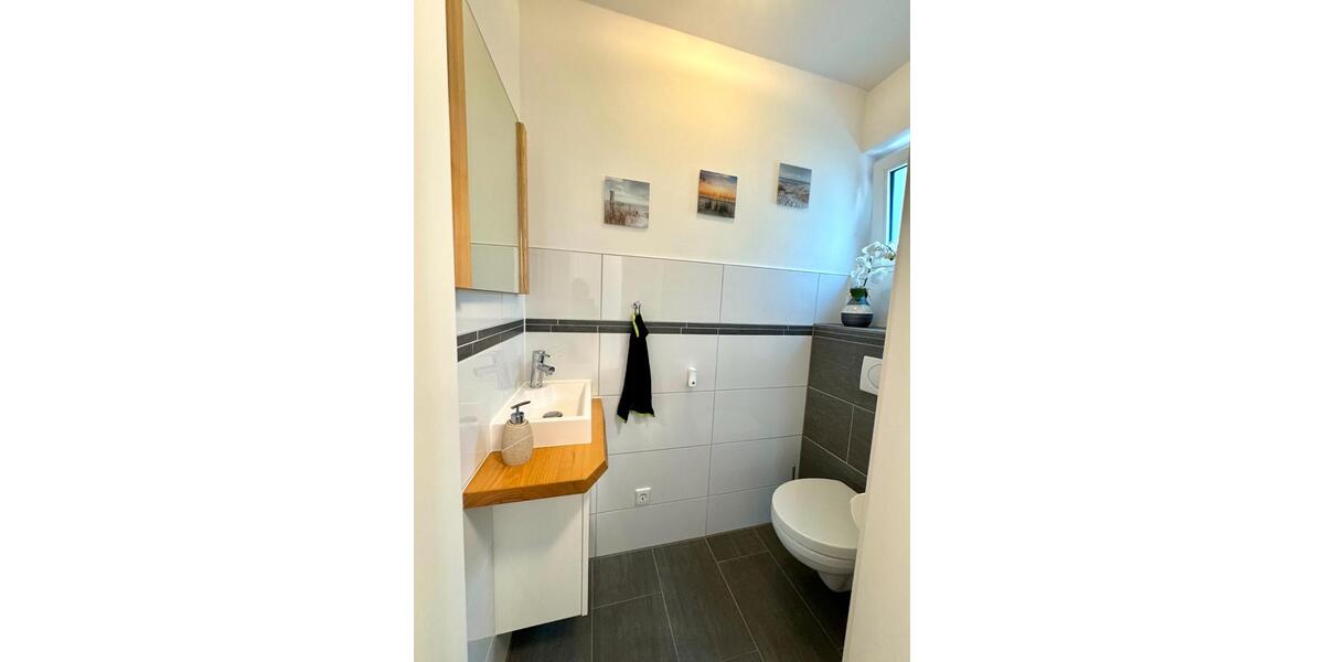 Reihenhaus Kirchheim unter Teck - 5.5 Zimmer, 145 m&sup2;, 650.000&euro; | Angebot:27003661