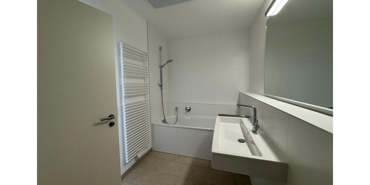 Etagenwohnung Ostfildern - 3 Zimmer, 118 m&sup2;, 2.297&euro; | Angebot:25903791