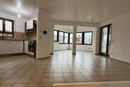 Wohnung Plochingen - 3 Zimmer, 96 m&sup2;, 1.250&euro; | Angebot:25234571