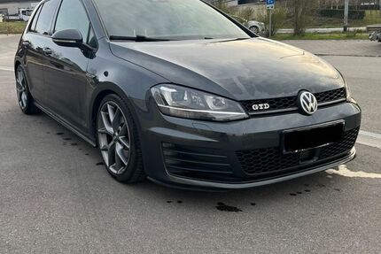 VW Golf 143.000 km 14.999 &euro; Linsenhofen 72636