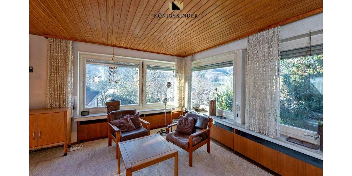 Einfamilienhaus Bad Urach - 6 Zimmer, 182 m&sup2;, 395.000&euro; | Angebot:25669344