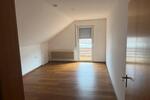 Etagenwohnung Kirchheim unter Teck - 4 Zimmer, 110 m&sup2;, 1.400&euro; | Angebot:25843405