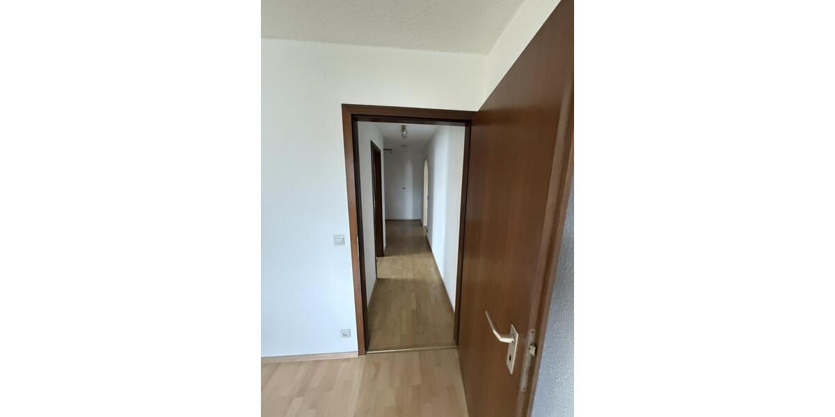 Erdgeschoßwohnung Kirchheim unter Teck - 3 Zimmer, 87 m&sup2;, 280.000&euro; | Angebot:25381071