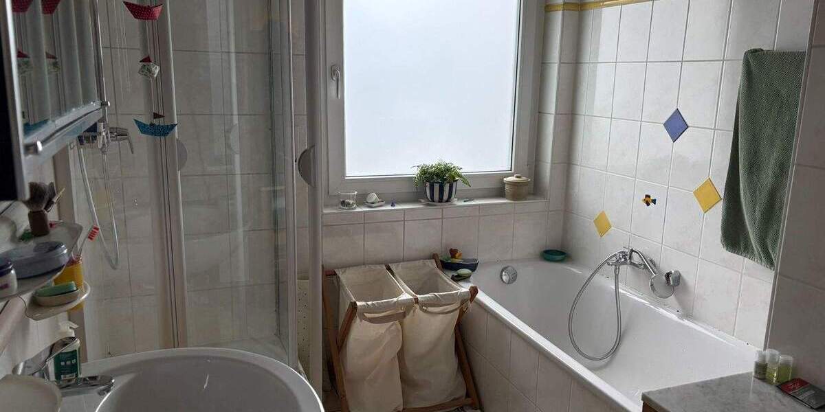 Mehrfamilienhaus, Wohnhaus Dettenhausen - 6 Zimmer, 189 m&sup2;, 620.000&euro; | Angebot:25898561