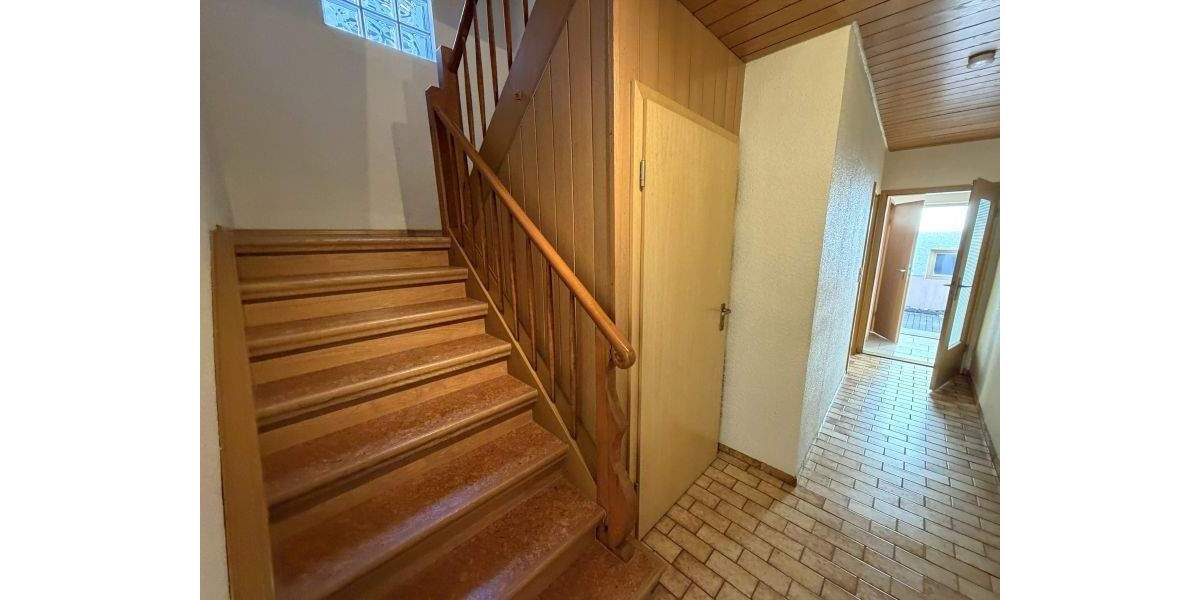 Doppelhaushälfte Metzingen - 5 Zimmer, 94 m&sup2;, 298.000&euro; | Angebot:25671341