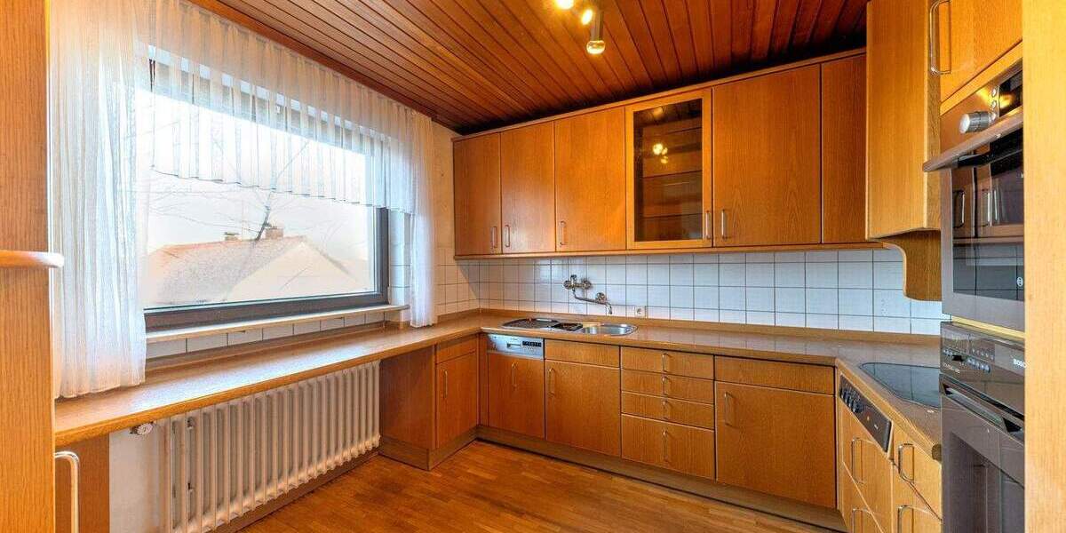 Einfamilienhaus Herrenberg - 6 Zimmer, 234 m&sup2;, 875.000&euro; | Angebot:25741855