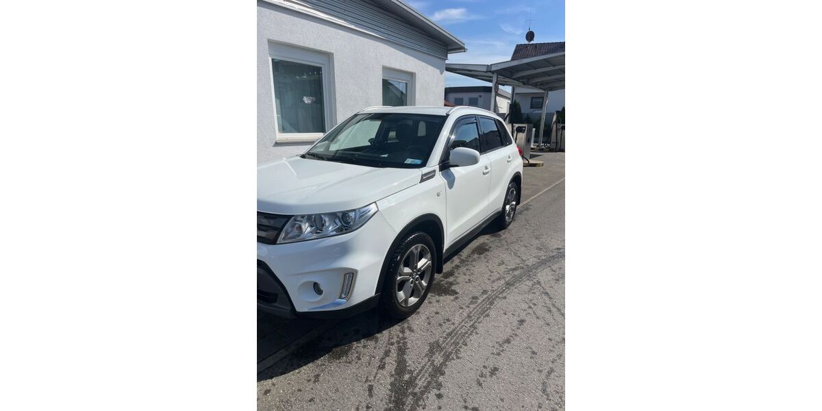 Suzuki Vitara 95.000 km 15.999 &euro; Reutlingen 72768