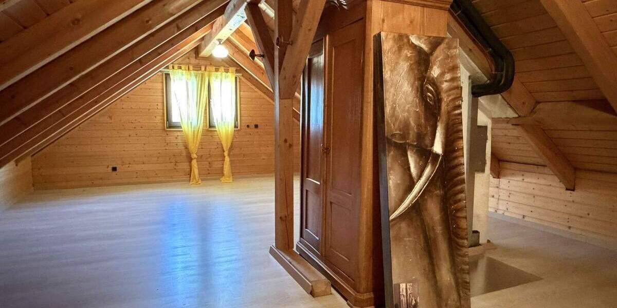 Mehrfamilienhaus, Wohnhaus Dettingen unter Teck - 1 Zimmer, 197 m&sup2;, 780.000&euro; | Angebot:25733069