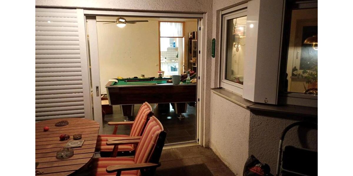 Erdgeschoßwohnung Sindelfingen - 3.5 Zimmer, 114 m&sup2;, 1.500&euro; | Angebot:26035412