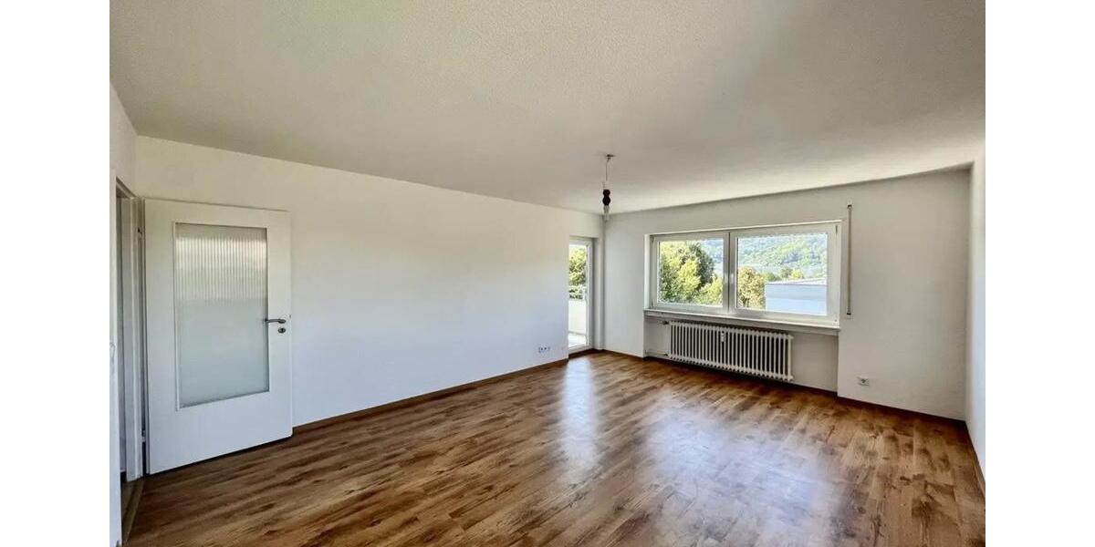 Etagenwohnung Esslingen am Neckar Brühl - 5 Zimmer, 101 m&sup2;, 390.000&euro; | Angebot:24939979