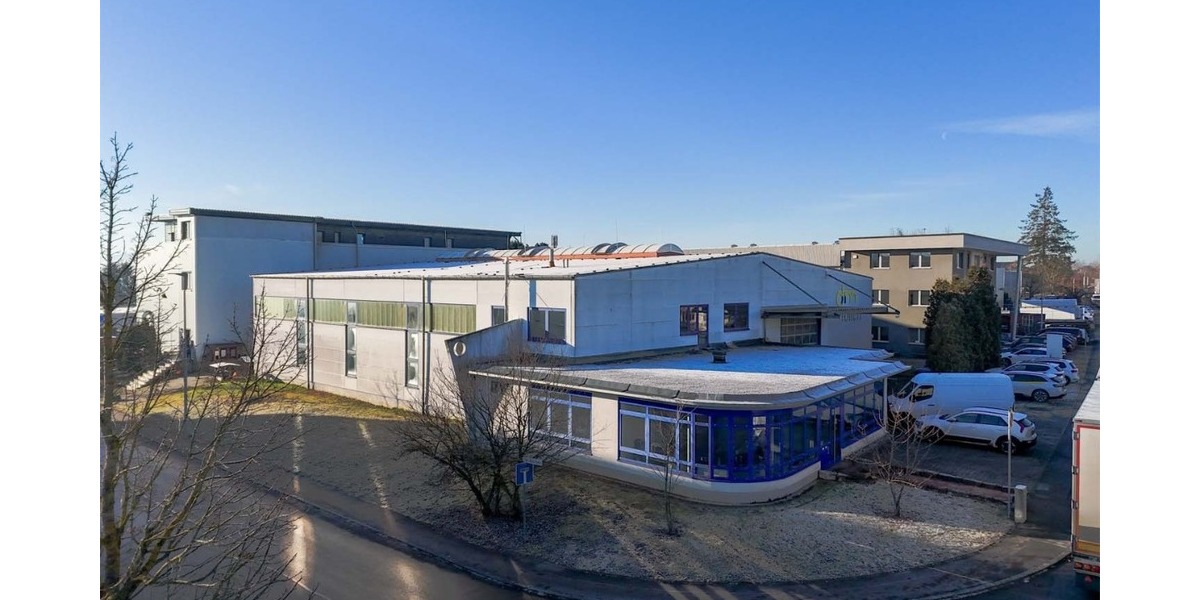 Bürofläche in Pliezhausen mit 4 Einzelbüros und 8 PKW Stellplätzen auch einzeln anmietbar - Gewerbeobjekt Pliezhausen | Angebot:24690928