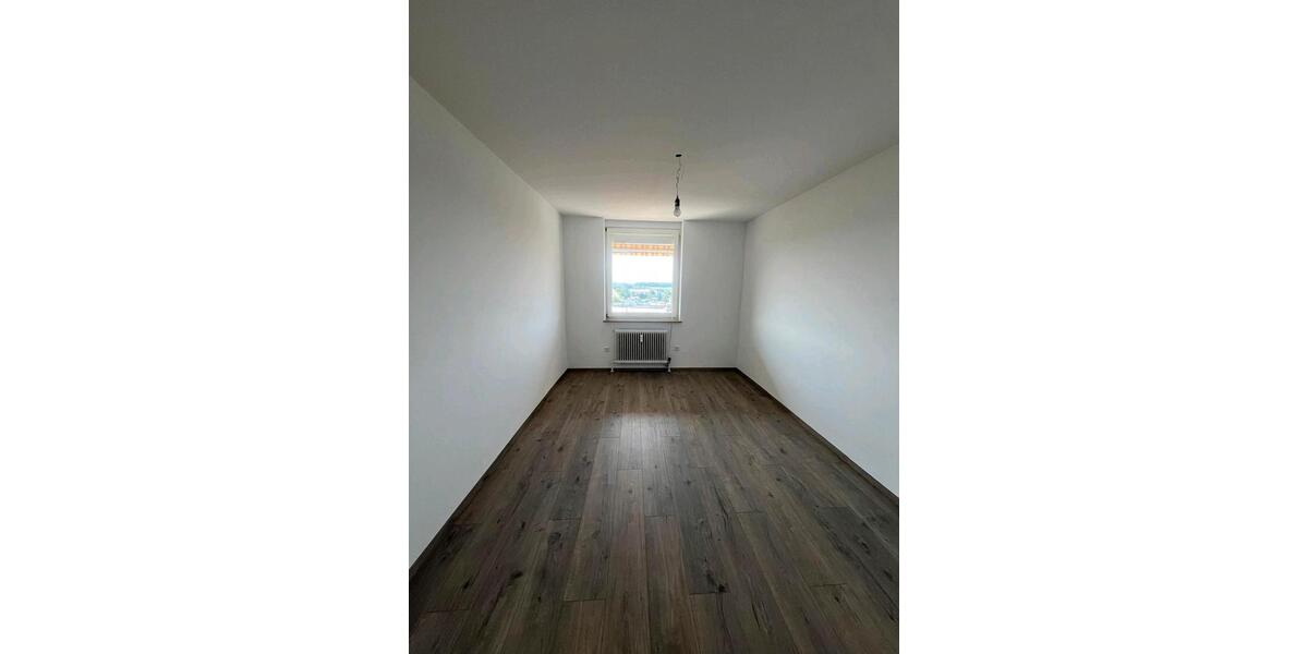 Etagenwohnung Reutlingen Reutlingen-Betzingen - 4.5 Zimmer, 112 m&sup2;, 1.400&euro; | Angebot:24640643