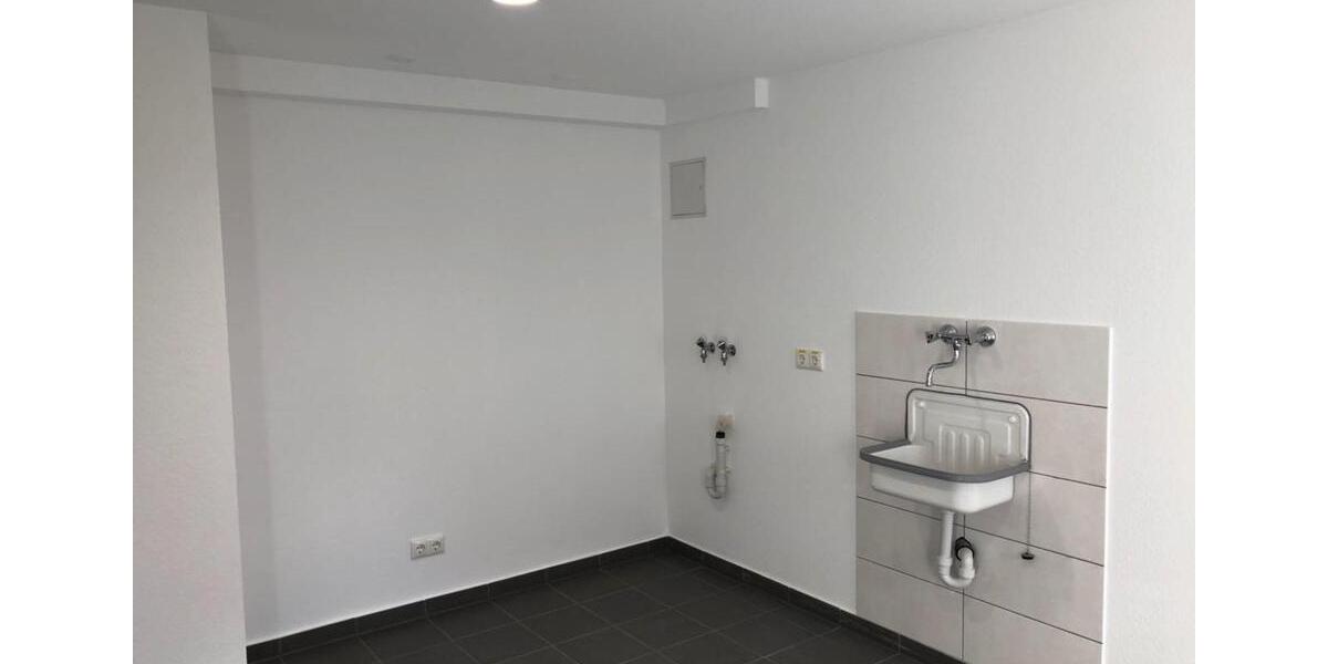 Reihenhaus Nürtingen - 5 Zimmer, 110 m&sup2;, 1.650&euro; | Angebot:25755130