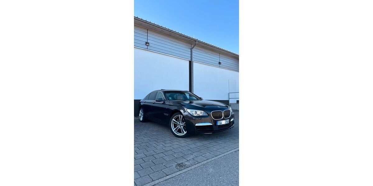 BMW 740 154.000 km 19.900 &euro; Hechingen 72379