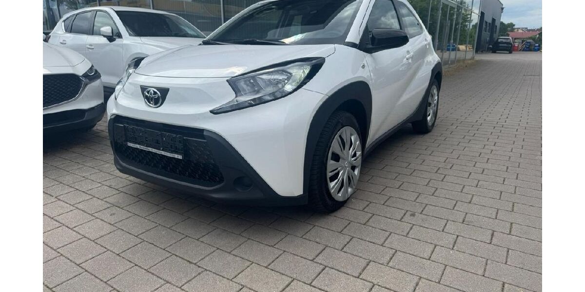 Toyota Aygo (X) 27.959 km 13.700 &euro; Böblingen 71034