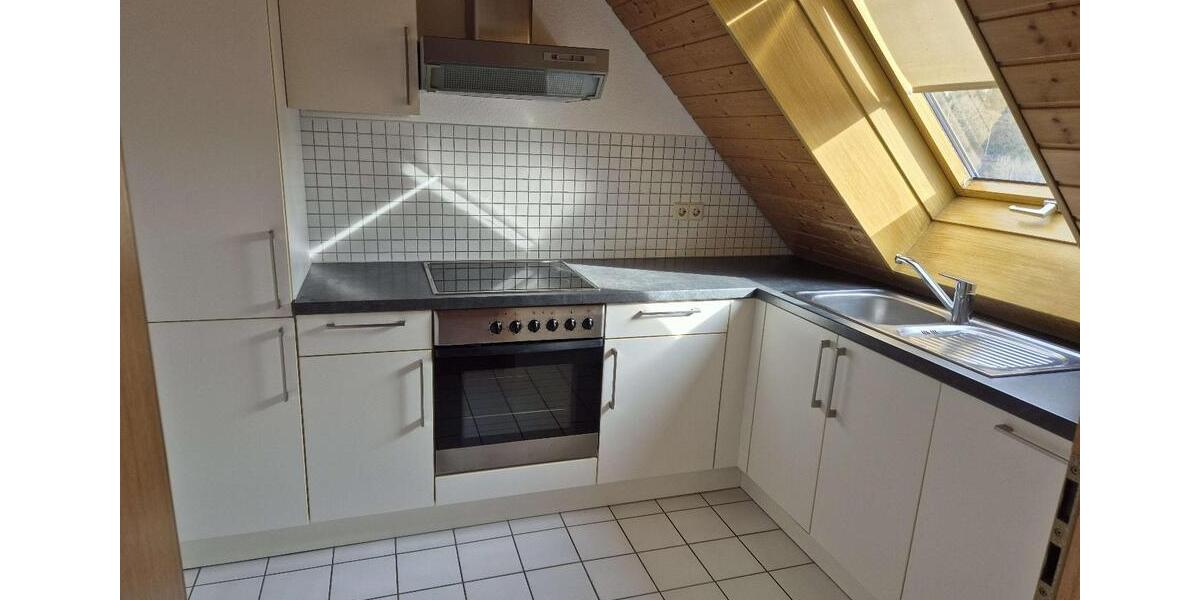 Dachgeschoßwohnung Reutlingen Reutlingen-Betzingen - 1 Zimmer, 84 m&sup2;, 975&euro; | Angebot:27547229