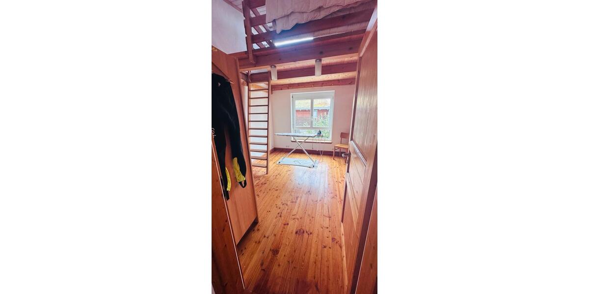 Doppelhaushälfte Erkenbrechtsweiler - 6.5 Zimmer, 155 m&sup2;, 1.700&euro; | Angebot:27617772