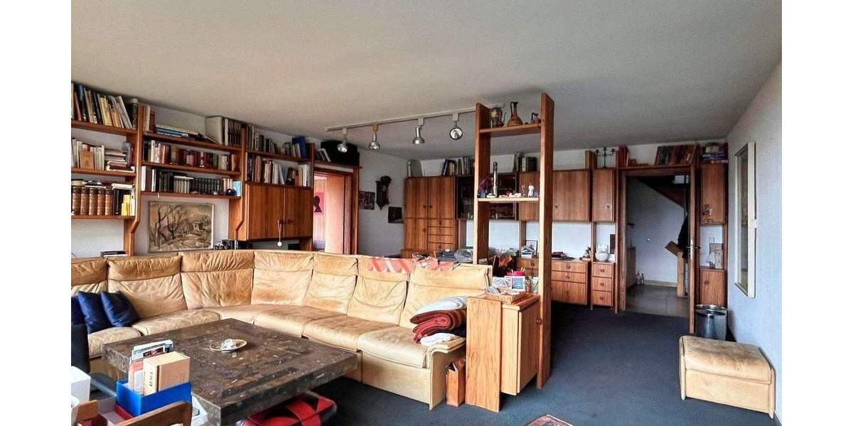 Einfamilienhaus Herrenberg - 7 Zimmer, 200 m&sup2;, 833.000&euro; | Angebot:25704264