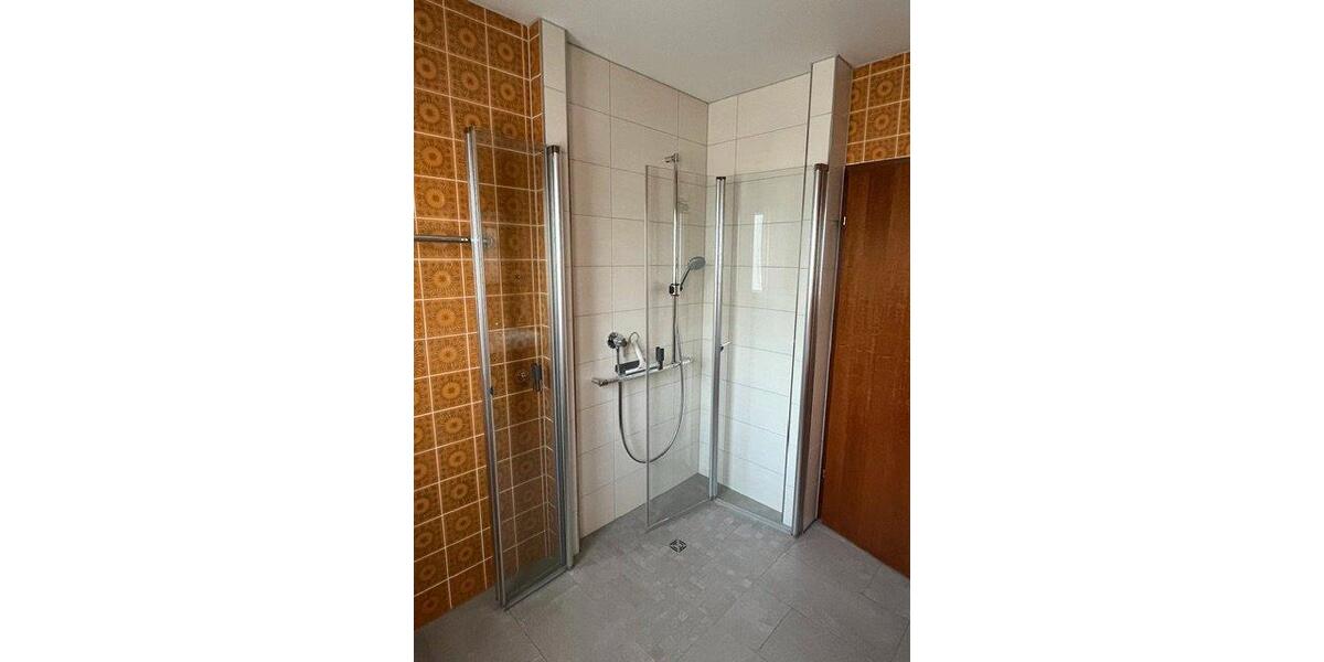 Einfamilienhaus Herrenberg - 3.5 Zimmer, 240 m&sup2;, 576.000&euro; | Angebot:26987397