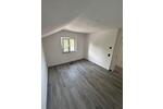 Dachgeschoßwohnung Rottenburg am Neckar - 4 Zimmer, 100 m&sup2;, 1.200&euro; | Angebot:26626032